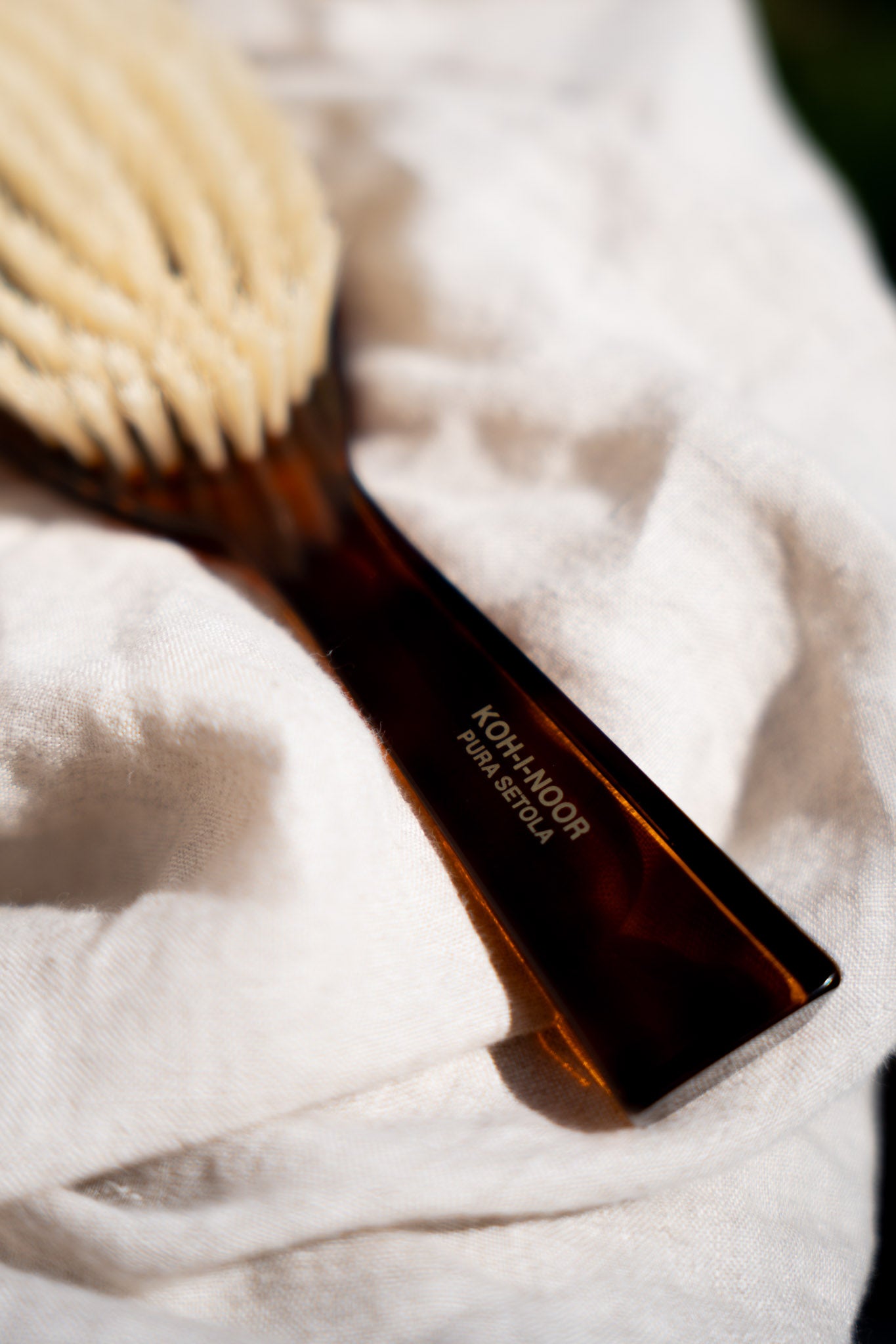 Koh-I-Noor Large Oval Boar Bristle Brush
